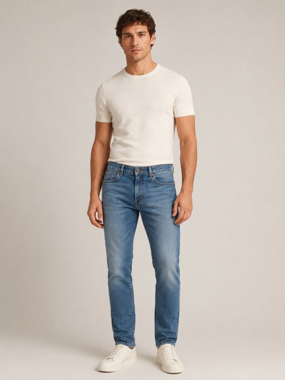 Five Four Straight Leg Jeans Medium Wash Blue Size 33
